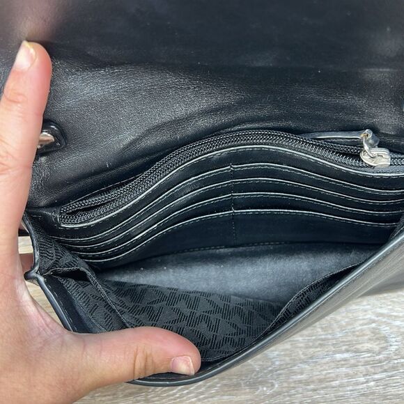 Michael Kors black crossbody - Picture 7 of 8